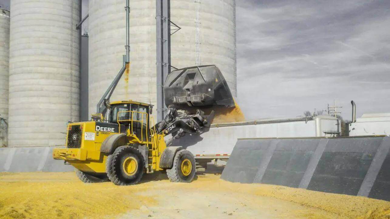 Rollout Buckets | Maxx Attachments | Skid Steer Attachments | Maize, KS